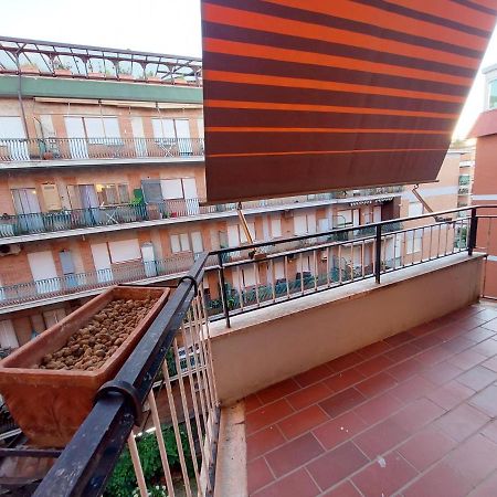 12Min Da Roma Centro Stanza Grande E Luminosa Ciampino Exterior photo